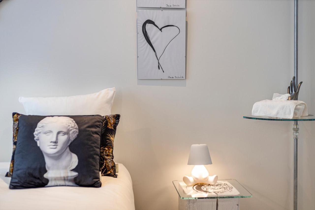 Vrijdagmarkt By Lit D'Art Appartement Antwerpen Buitenkant foto